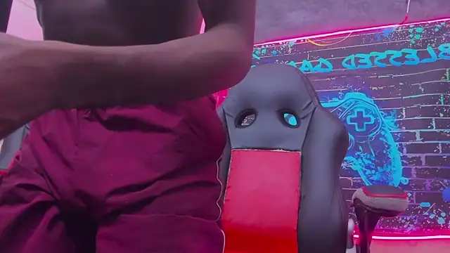 Snapshot of Jeanpieroo26 chatting on 23, 2, 2026 Jeanpieroo26 online show from 23, 2, 2026