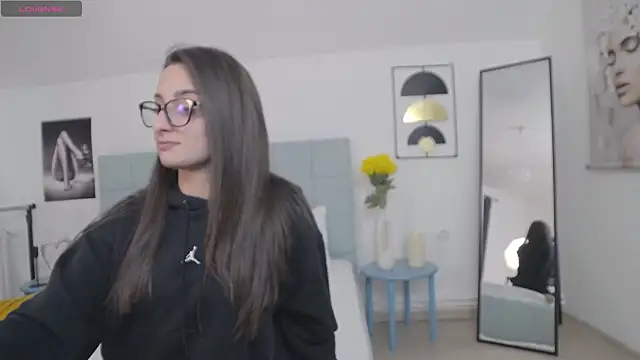 Snapshot of AmalliaJade chatting on 16, 2, 2026 AmalliaJade online show from 16, 2, 2026