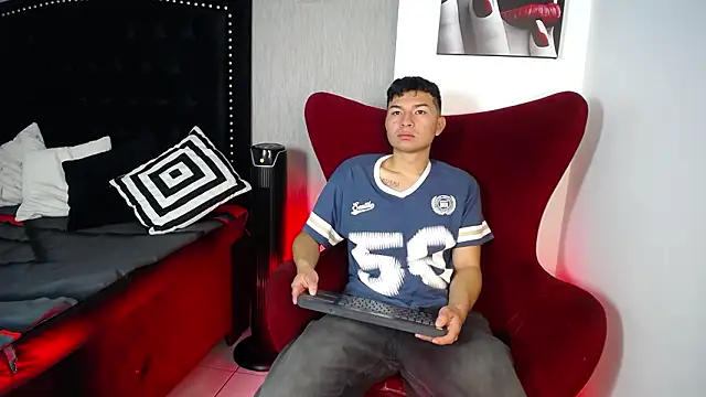 Snapshot of Liam_Sean chatting on 1, 3, 2026 Liam Sean online show from 1, 3, 2026