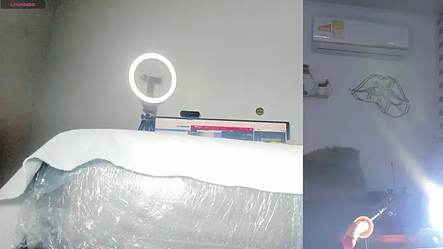 lana  kane   online show from 4, 4, 2026