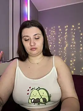 Snapshot of lipsi_vikki chatting on 16, 2, 2026 lipsi vikki online show from 16, 2, 2026