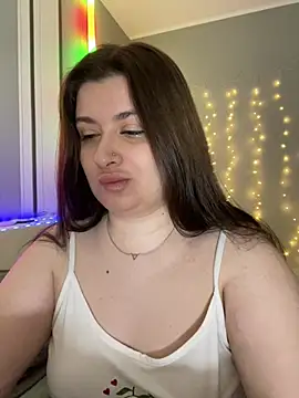 Snapshot of lipsi_vikki chatting on 14, 2, 2026 lipsi vikki online show from 14, 2, 2026