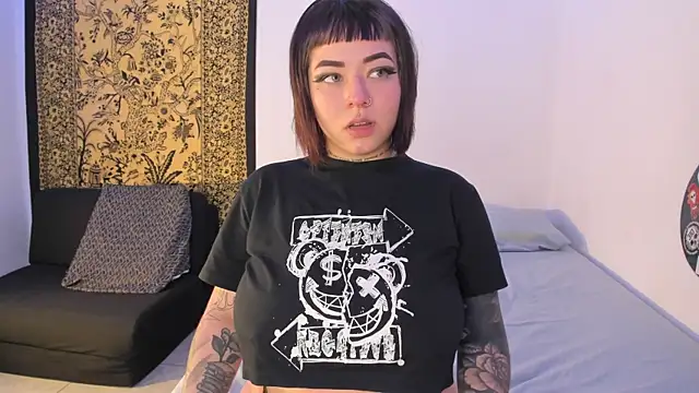 Snapshot of Aria_x_Orien_ chatting on 25, 6, 2026 Aria x Orien online show from 25, 6, 2026