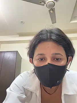 raavigirl online show from 23, 2, 2026