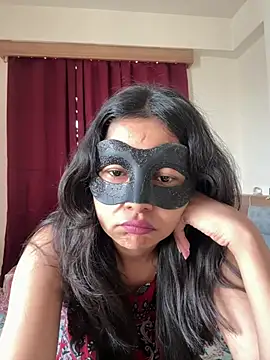 raavigirl online show from 17, 4, 2026