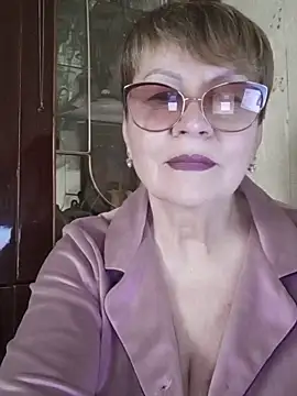 SophieBurns online show from 28, 5, 2026