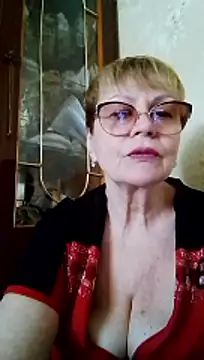 Snapshot of SophieBurns chatting on 14, 6, 2026 SophieBurns online show from 14, 6, 2026