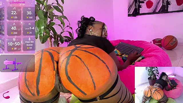 AnnieWestley online show from 24, 2, 2026