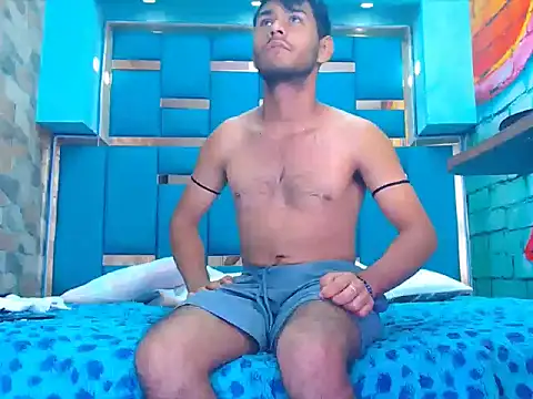 Snapshot of warmNoah chatting on 2, 3, 2026 warmNoah online show from 2, 3, 2026