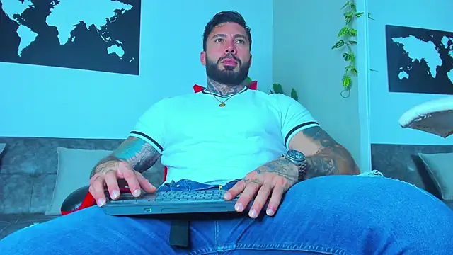 Alessrose online show from 12, 5, 2026
