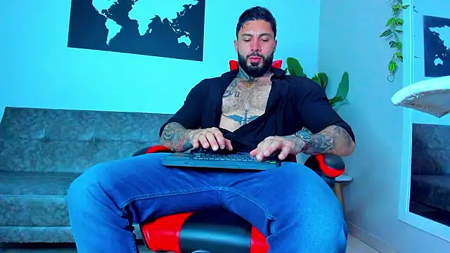 Alessrose online show from 8, 3, 2026