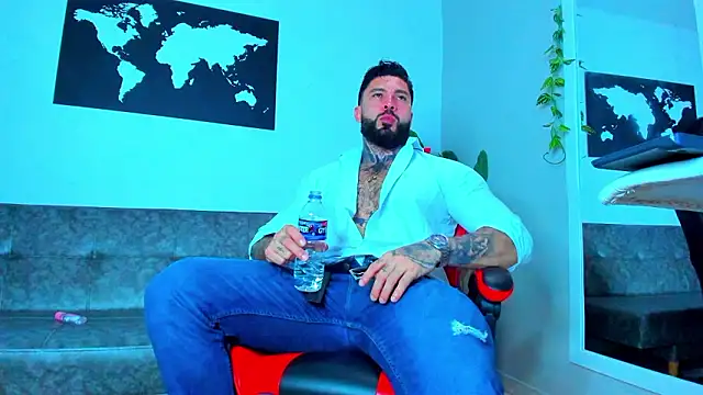 Snapshot of Alessrose chatting on 2, 3, 2026 Alessrose online show from 2, 3, 2026