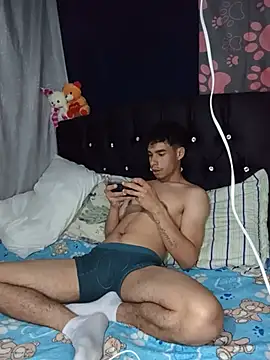 Snapshot of baby_22cm chatting on 18, 7, 2026 baby 22cm online show from 18, 7, 2026