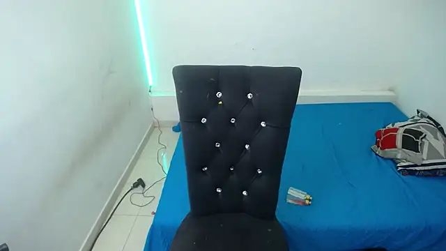 Snapshot of Naomy_Reiden chatting on 12, 2, 2026 Naomy Reiden online show from 12, 2, 2026