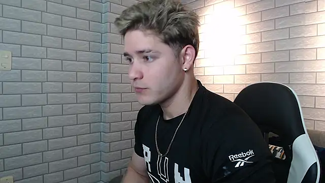 rayan linxx online show from 23, 3, 2026