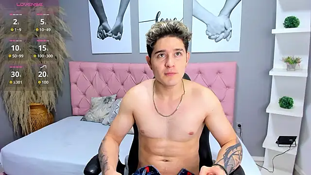 Snapshot of rayan_linxx chatting on 28, 2, 2026 rayan linxx online show from 28, 2, 2026