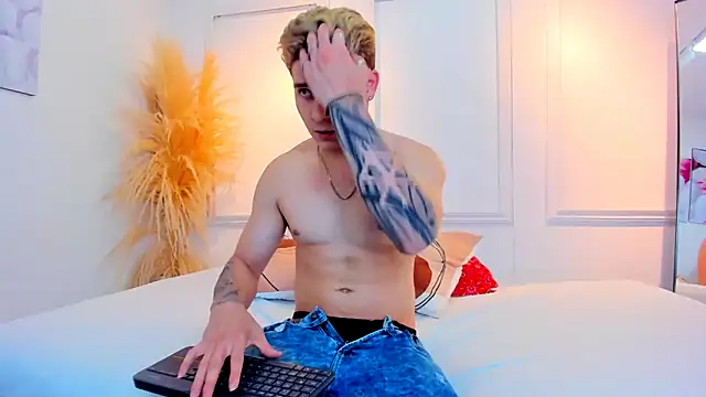 rayan linxx online show from 4, 5, 2026