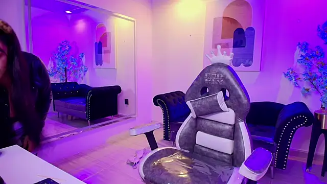 Alanna  scott online show from 31, 3, 2026