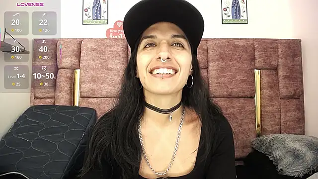 Snapshot of FRANCESCA_LOVE_ chatting on 3, 7, 2026 FRANCESCA LOVE online show from 3, 7, 2026