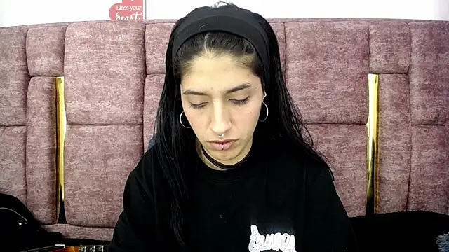 Snapshot of FRANCESCA_LOVE_ chatting on 19, 6, 2026 FRANCESCA LOVE online show from 19, 6, 2026