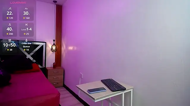 FRANCESCA LOVE  online show from 5, 3, 2026