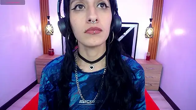 FRANCESCA LOVE  online show from 30, 3, 2026