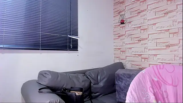 akira shaunk online show from 4, 4, 2026