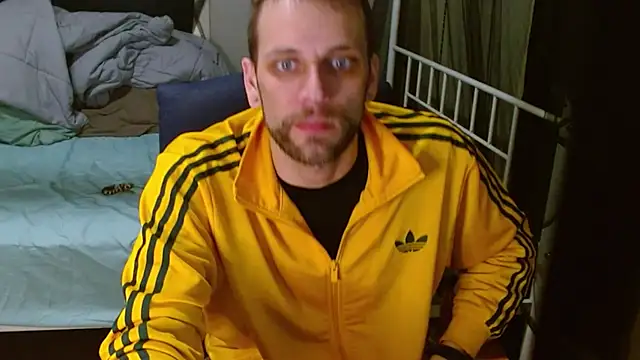 Snapshot of cguffey2284 chatting on 18, 2, 2026 cguffey2284 online show from 18, 2, 2026