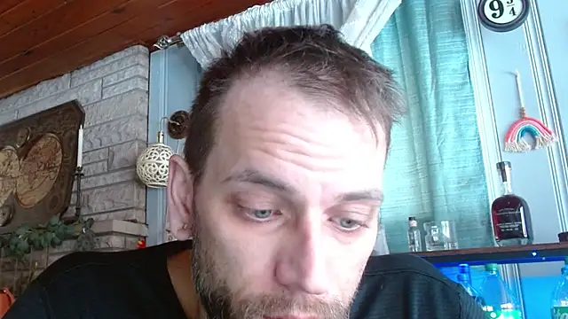 Snapshot of cguffey2284 chatting on 14, 2, 2026 cguffey2284 online show from 14, 2, 2026