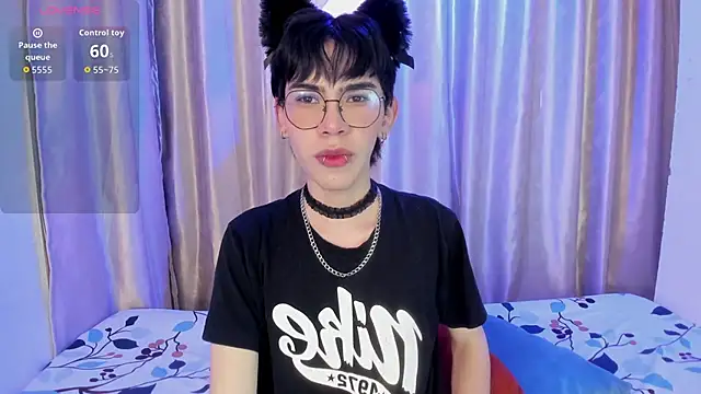 Demian Hush online show from 3, 4, 2026