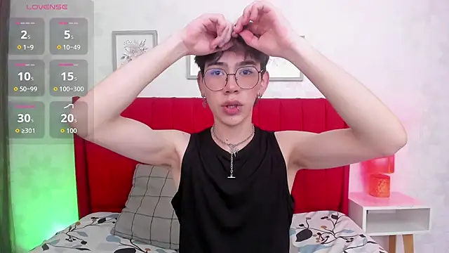 Demian Hush online show from 4, 3, 2026