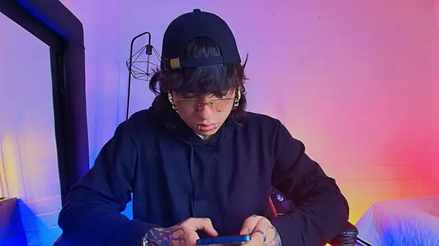 Axell Kussh online show from 18, 3, 2026