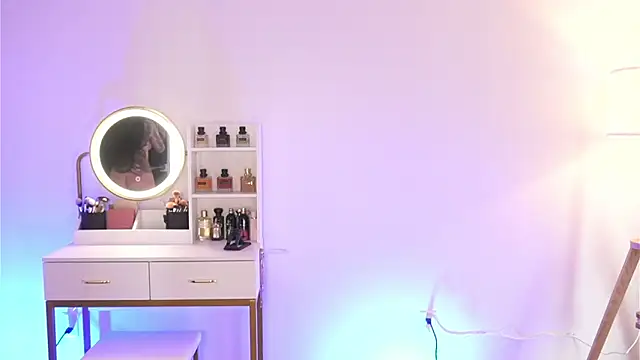 Eva-savage online show from 15, 4, 2026