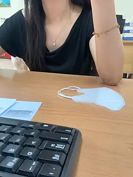 Celeste SexyY online show from 16, 4, 2026