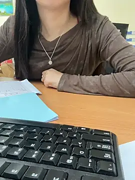 Celeste SexyY online show from 4, 3, 2026