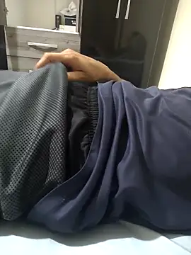 MOREN044 online show from 12, 2, 2026