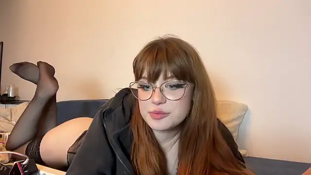 Sophiirose online show from 15, 4, 2026