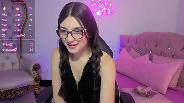 Snapshot of MAHYRA_TAY chatting on 14, 5, 2026 MAHYRA TAY online show from 14, 5, 2026
