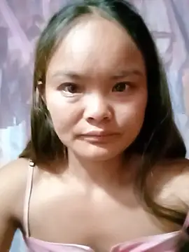 Snapshot of Luminana chatting on 16, 6, 2026 Luminana online show from 16, 6, 2026