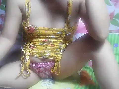 Snapshot of SweetHotBabe18 chatting on 9, 3, 2026 SweetHotBabe18 online show from 9, 3, 2026