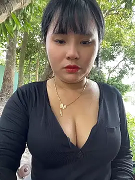 Lewd couple online show from 23, 5, 2026