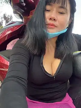 Lewd couple online show from 16, 3, 2026