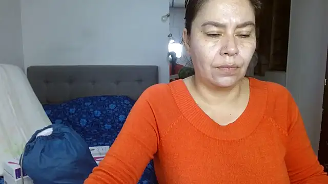 Snapshot of Karo_sexy chatting on 1, 11, 2025 Karo sexy online show from 1, 11, 2025