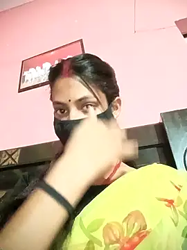 BIG QWEEN NO1 online show from 10, 4, 2026