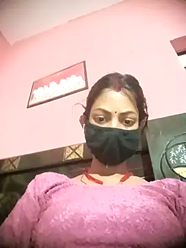 BIG QWEEN NO1 online show from 11, 3, 2026