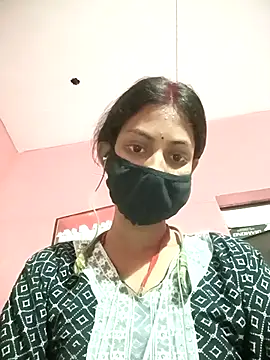 BIG QWEEN NO1 online show from 31, 3, 2026