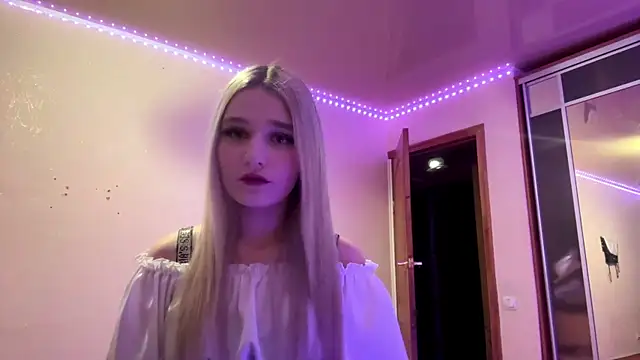 Snapshot of MiaBerlateen chatting on 14, 2, 2026 MiaBerlateen online show from 14, 2, 2026