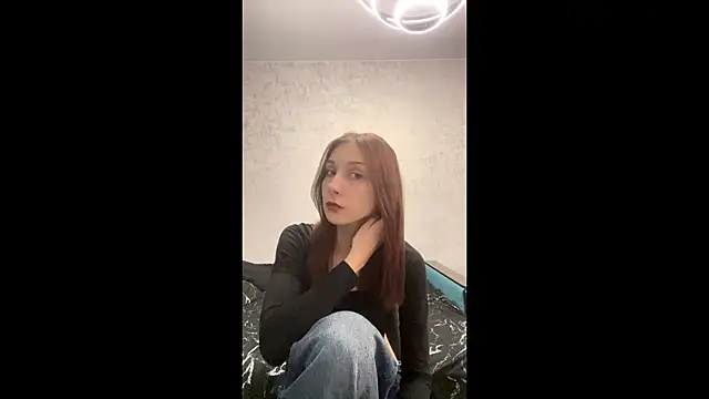 JulissaJoly online show from 9, 2, 2026