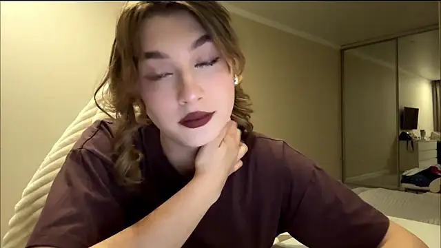 Snapshot of ElliKrovel chatting on 15, 2, 2026 ElliKrovel online show from 15, 2, 2026