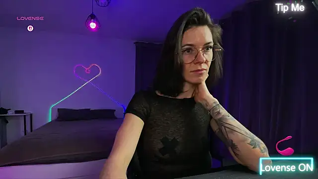 Snapshot of Katy_Kar chatting on 6, 2, 2026 Katy Kar online show from 6, 2, 2026